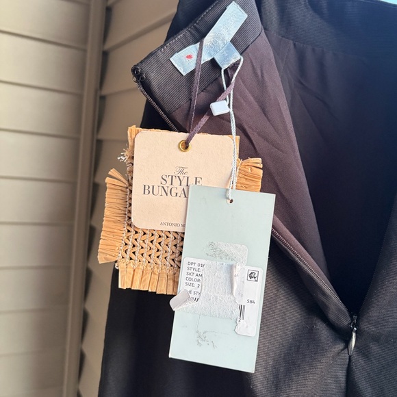 🆕 Antonio Melani Black Midi Skirt Mermaid Hem Fishtail Silhouette Lined Size 2 - Picture 12 of 13